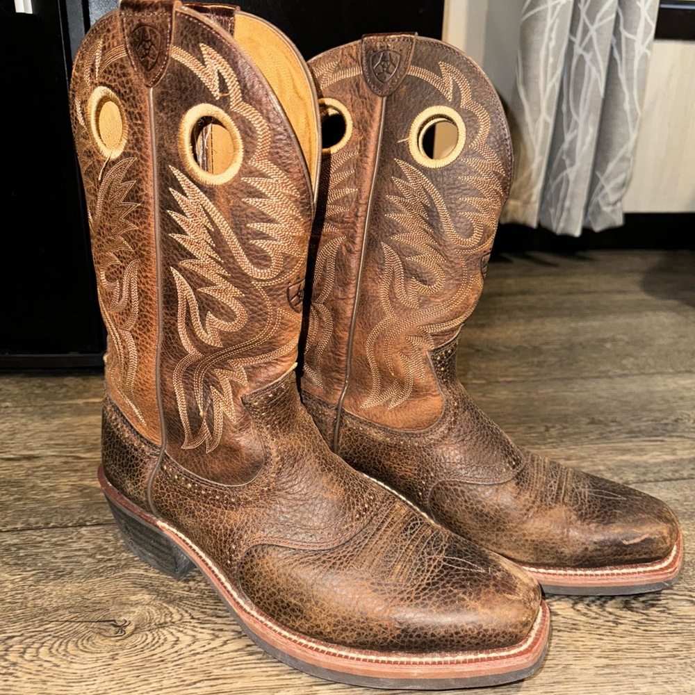 ARIAT Boots Size 9.5 D - Picture 3 of 6